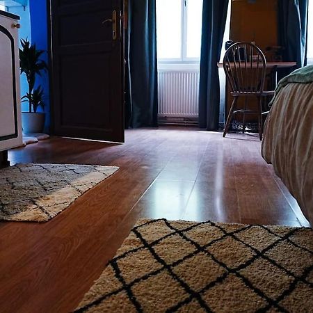 Sahara Studio With Shared Bathroom In City Centre Bratysława Zewnętrze zdjęcie