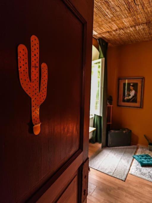 Sahara Studio With Shared Bathroom In City Centre Bratysława Zewnętrze zdjęcie
